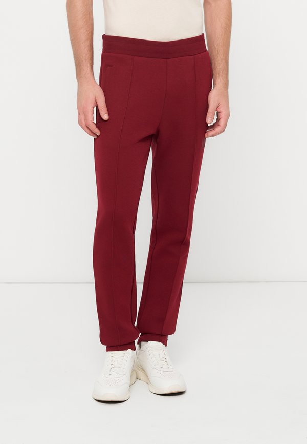 EA7 Emporio Armani