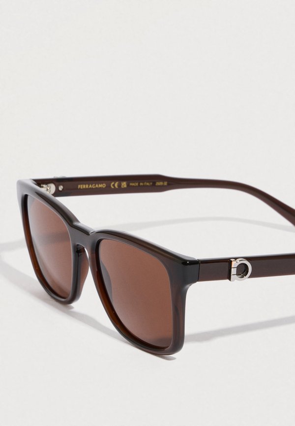 FERRAGAMO
