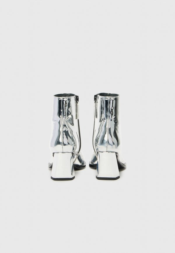 United Nude POLY