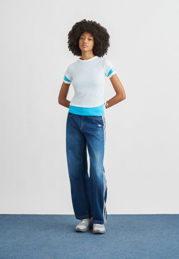 adidas Originals LAYERED CALITEE