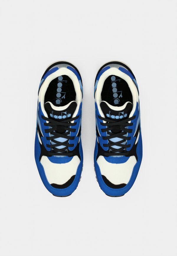 Diadora N902 UNISEX