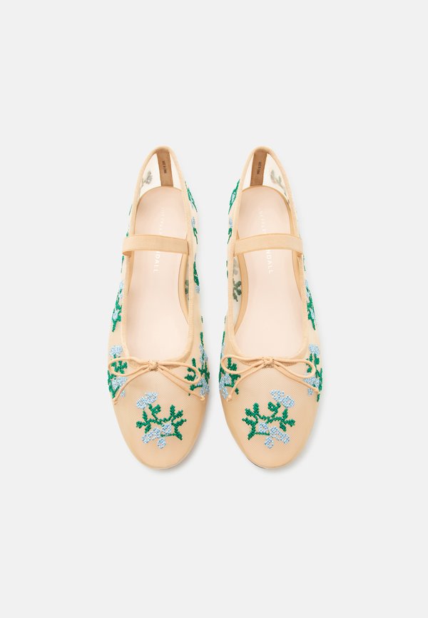 Loeffler Randall LEONIE FLAT