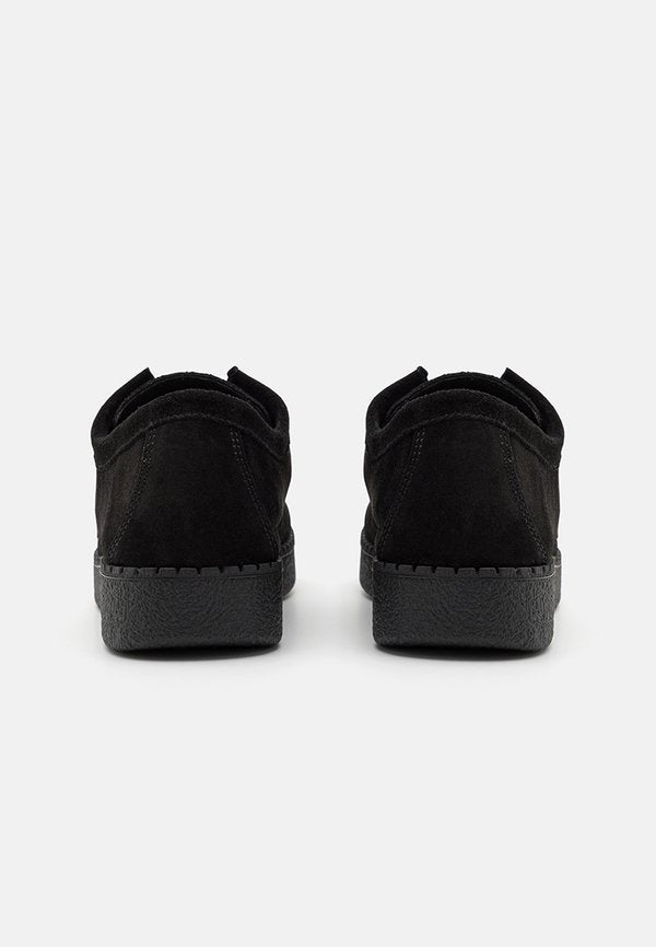 Levi's® RVN LOW RED TAB