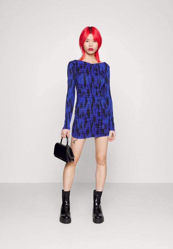 Noisy May NMCEMRE V NECK SHORT DRESS
