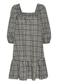 My Essential Wardrobe  MWSALLY