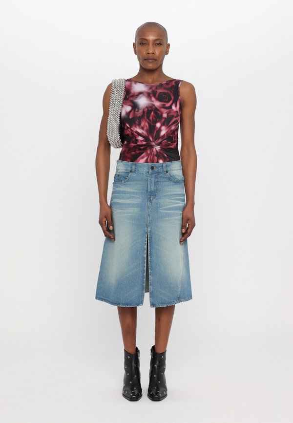 Ioannes KNOT BODY
