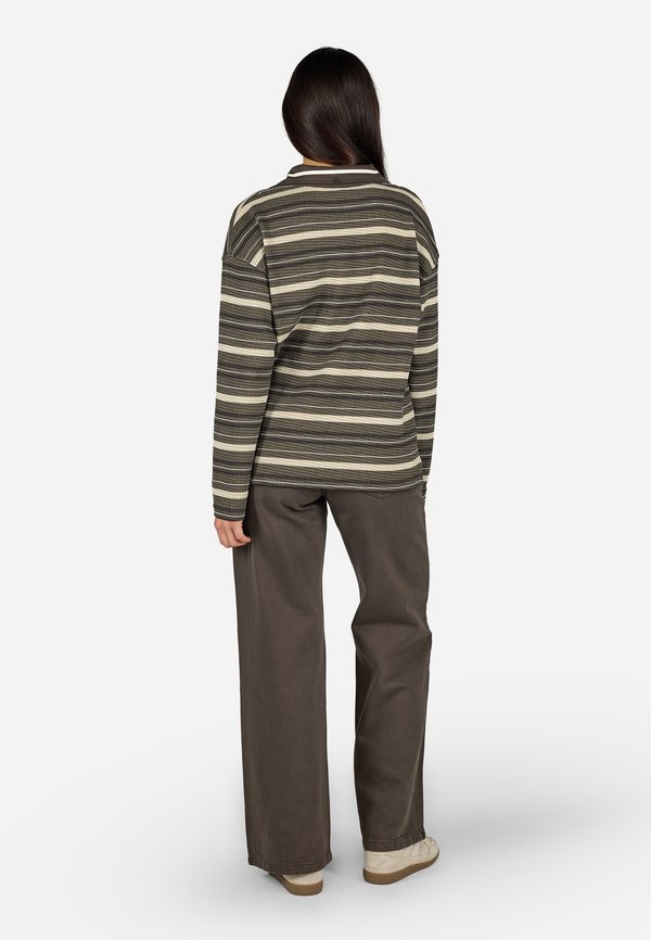 Pegador SOFIA LONGSLEEVE