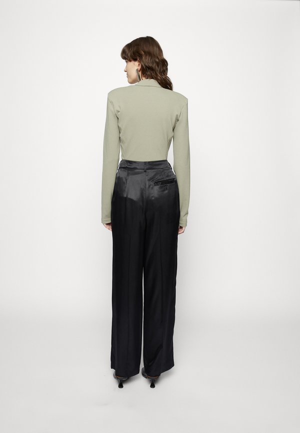 Han Kjøbenhavn SHARP HALF ZIP
