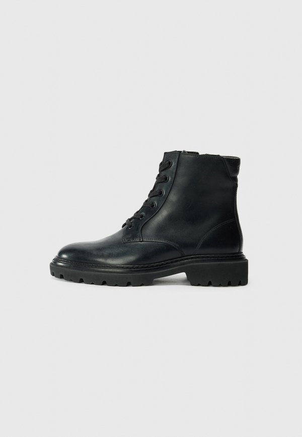 GANT IVYHILL