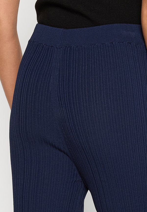 TWINSET