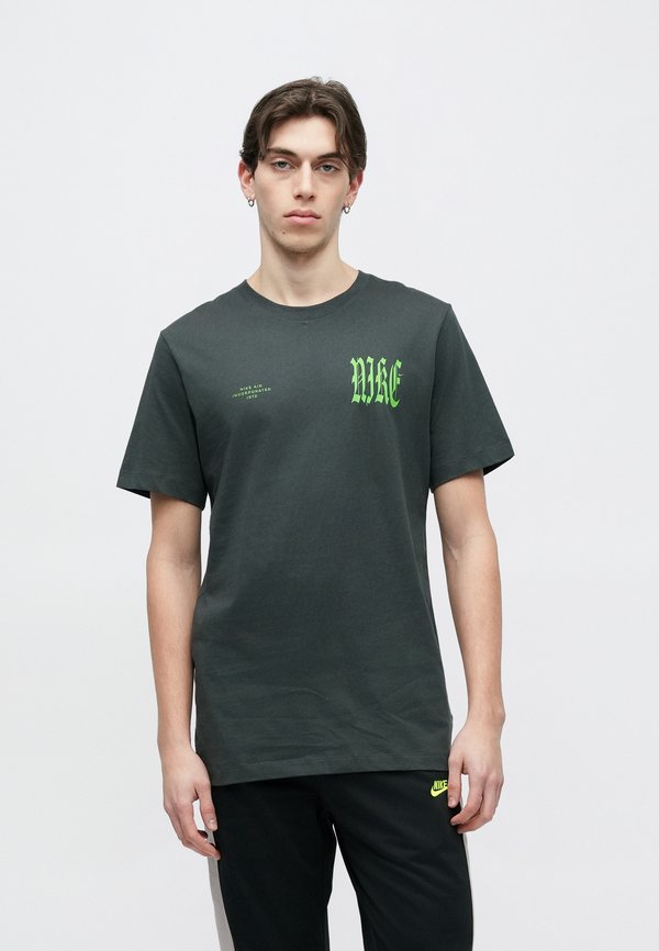 Nike Sportswear TEE WE FLOAT