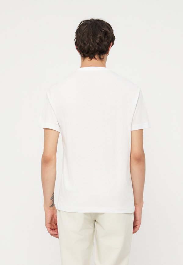EA7 Emporio Armani