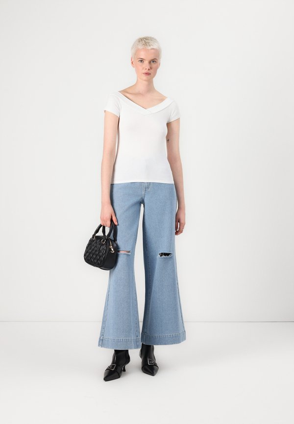 Vero Moda Wide-fit VMANNET Mid rise wide leg fit