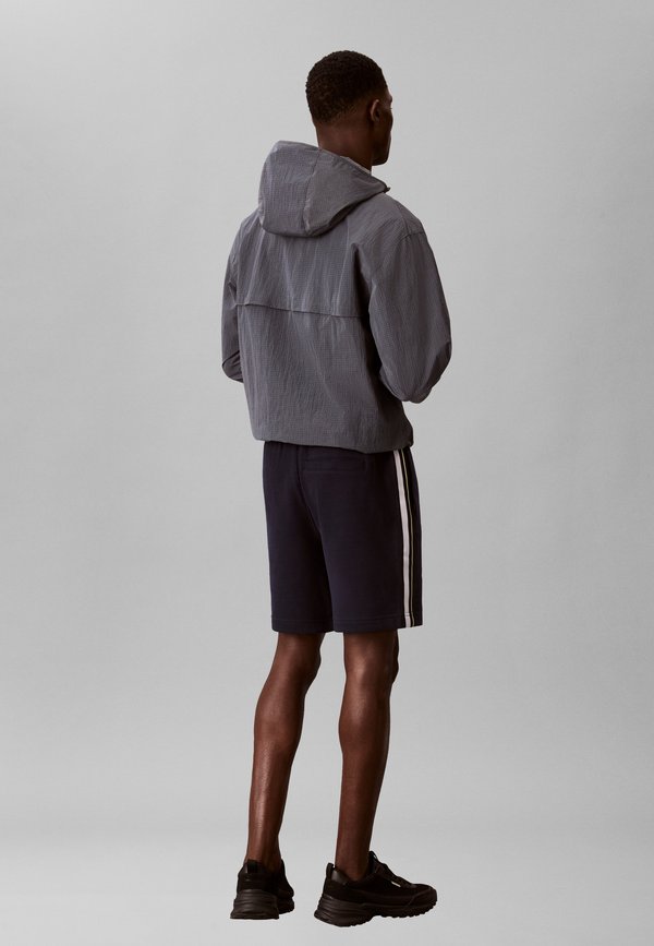 Calvin Klein LOGO TAPE SHORT ICON SPORT