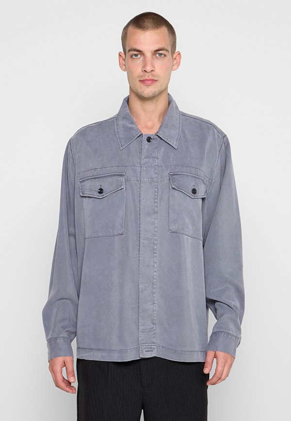 7 for all mankind