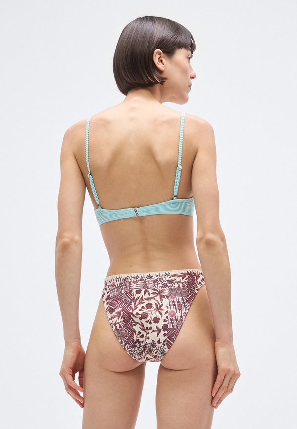 Abercrombie & Fitch MID RISE MODERATE FLORAL TICKING