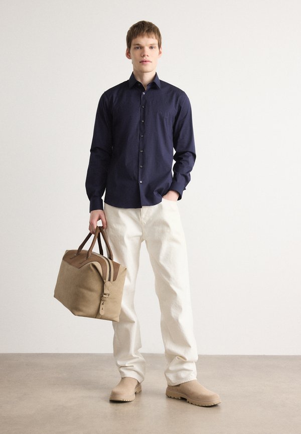 Calvin Klein Tailored