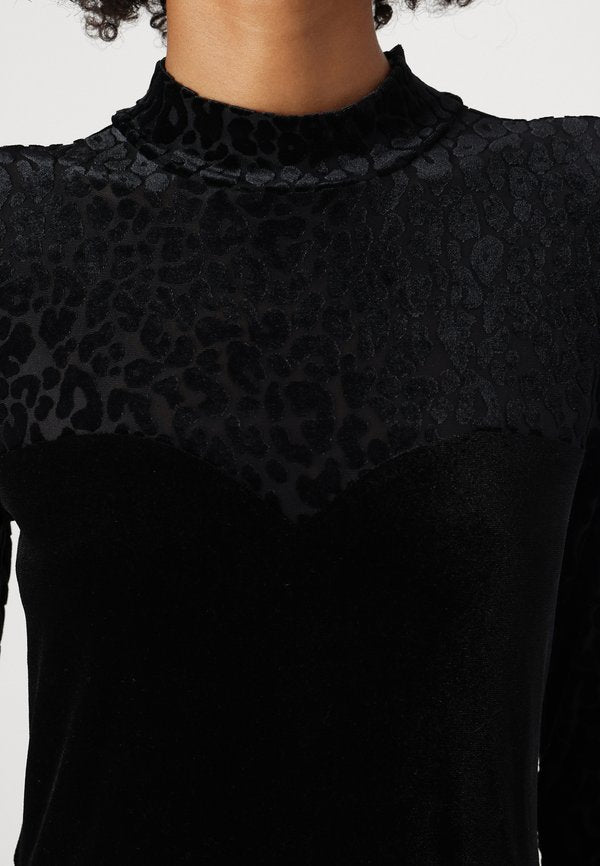 ONLY ONLELIANA HIGH NECK DRESS