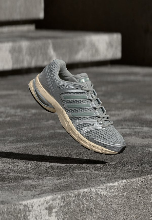 adidas Originals ADISTAR CONTROL 5 W - Trainers - grey two/cream white/sage