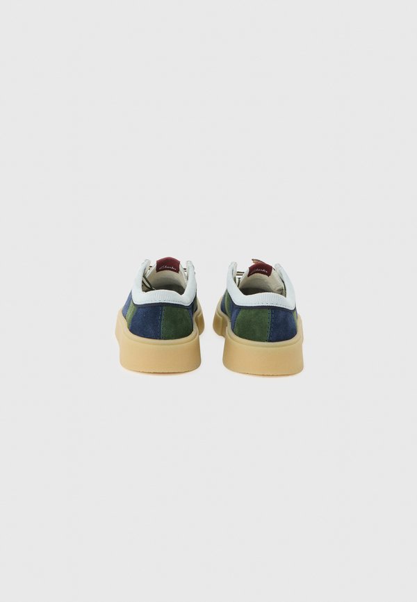 Clarks TORVIEW