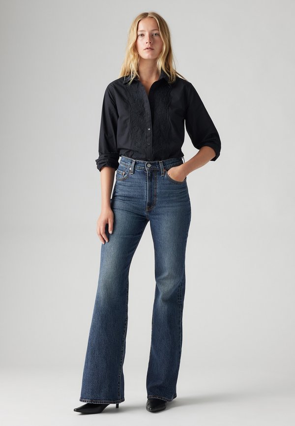 Levi's® RIBCAGE BELLS