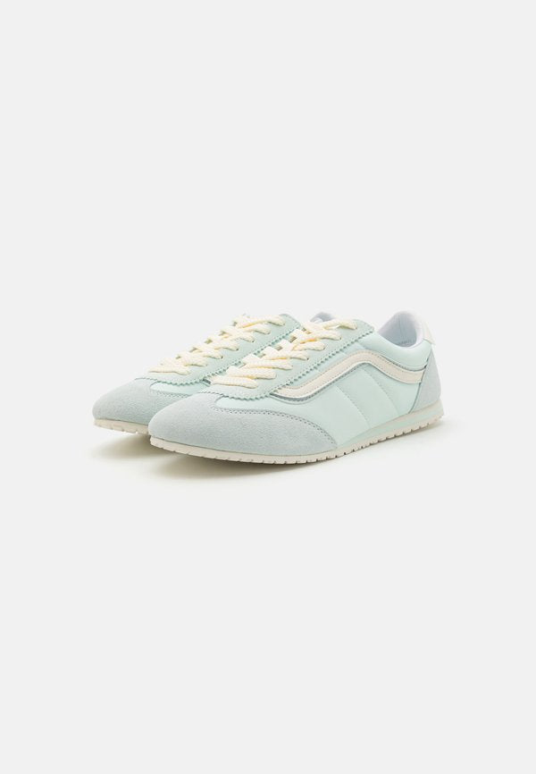 Vans SUPER LOWPRO