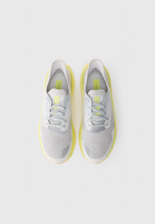 Clarks PACE