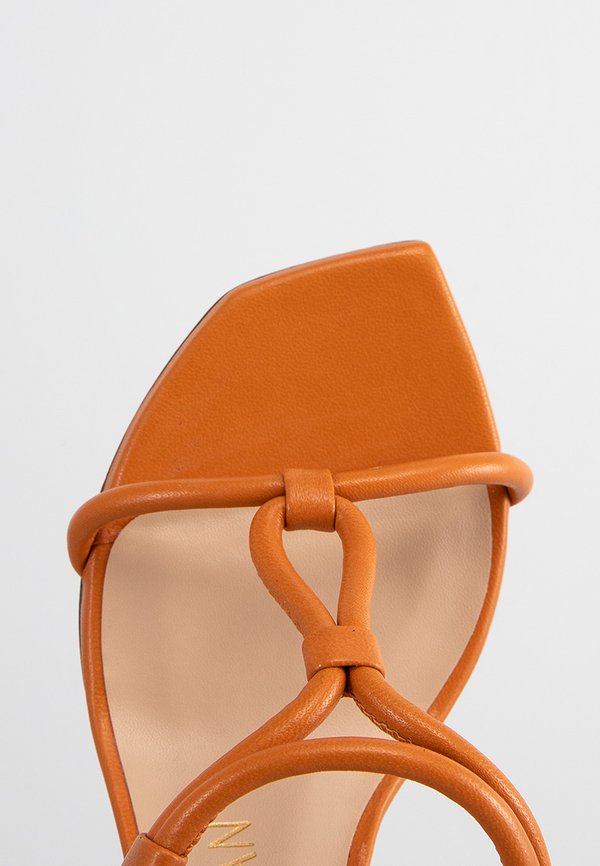 Stuart Weitzman