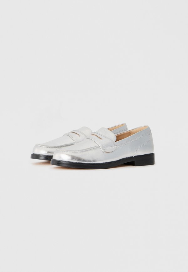 Clarks STRAVEN
