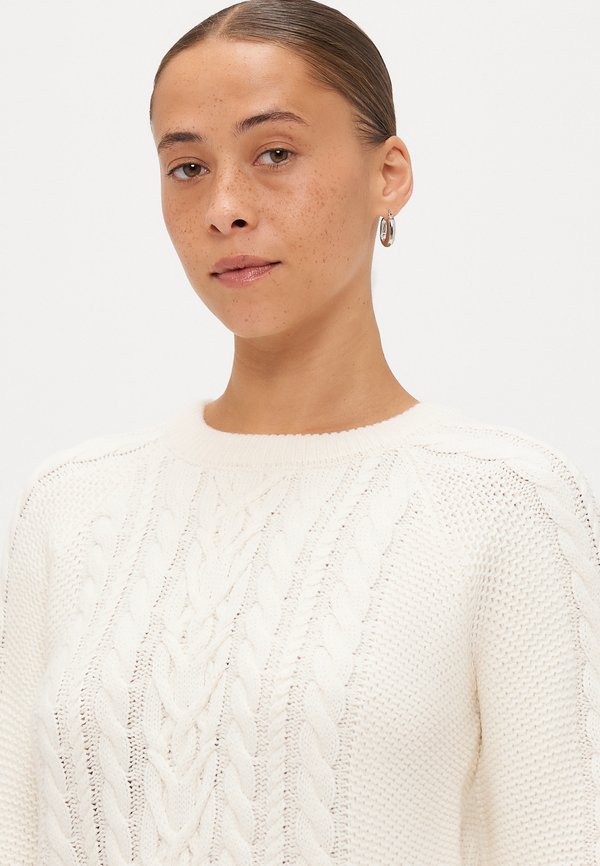 Vero Moda Petite VMPRIYA O NECK