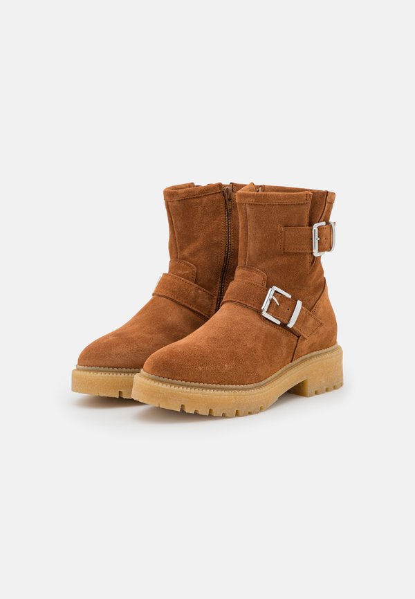 Pier One by Zalando LEATHER