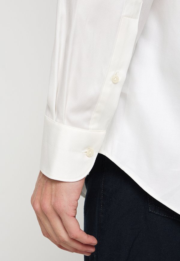 PROFUOMO SLIM FIT