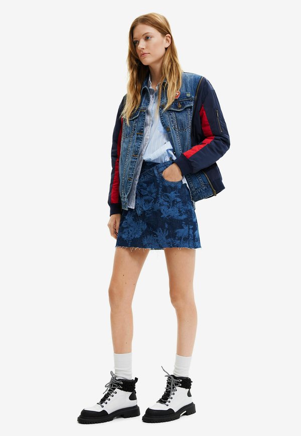 Desigual HYBRID