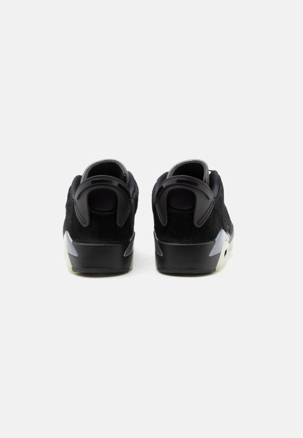 Jordan AIR JORDAN 6 RETRO