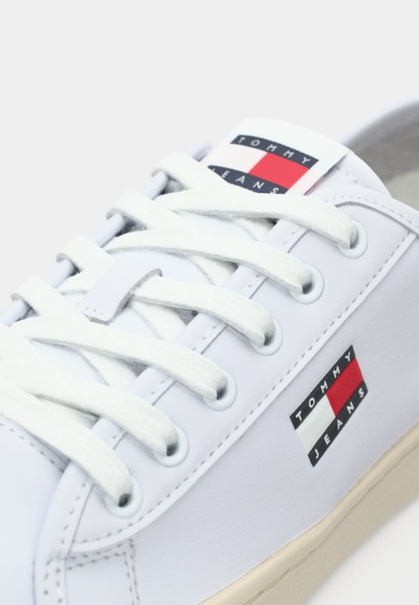 Tommy Jeans LIGHTWEIGHT COURT