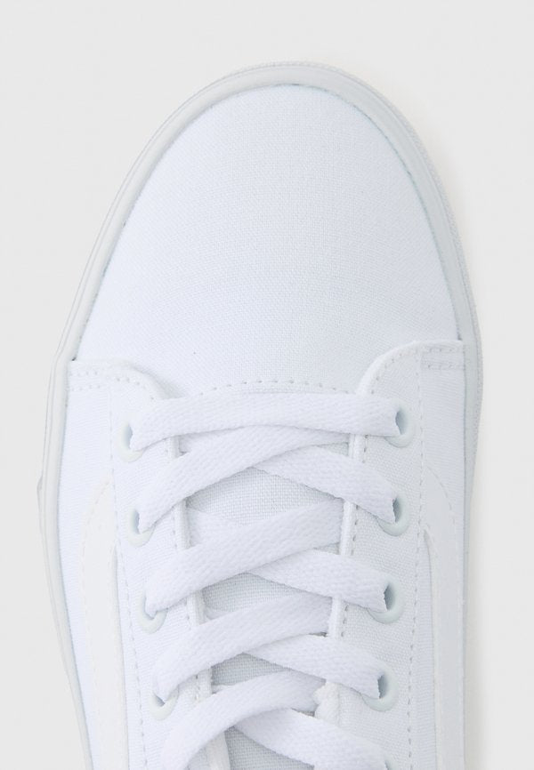 Vans VERO