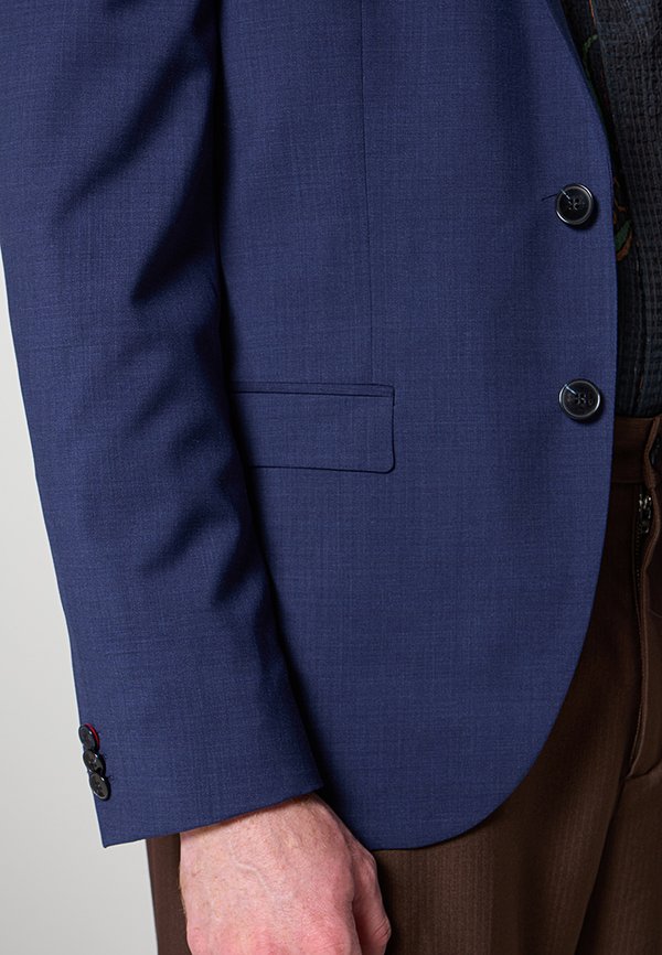 HUGO ARTI SLIM FIT