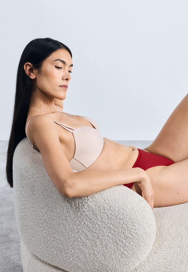 Calvin Klein Underwear THONG PERFECTLY FIT