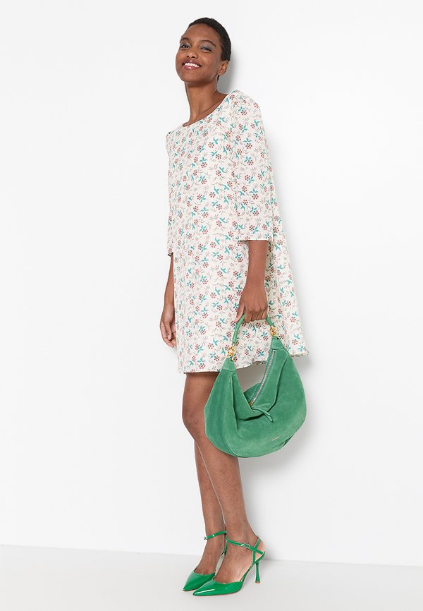 Claudie Pierlot