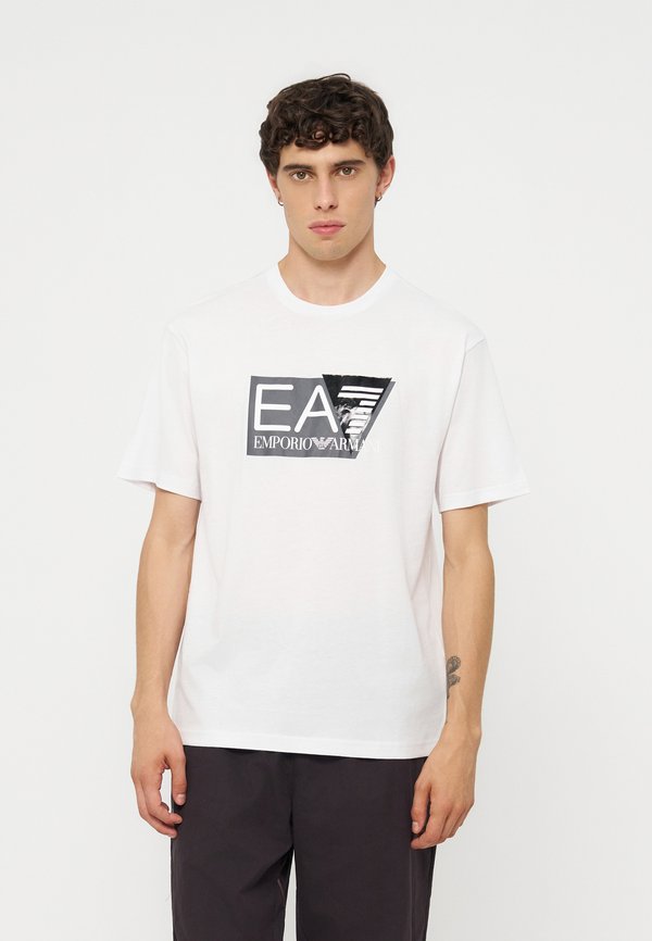 EA7 Emporio Armani