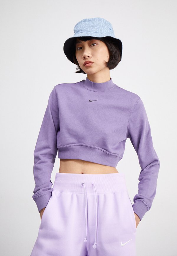 Nike Sportswear CREW