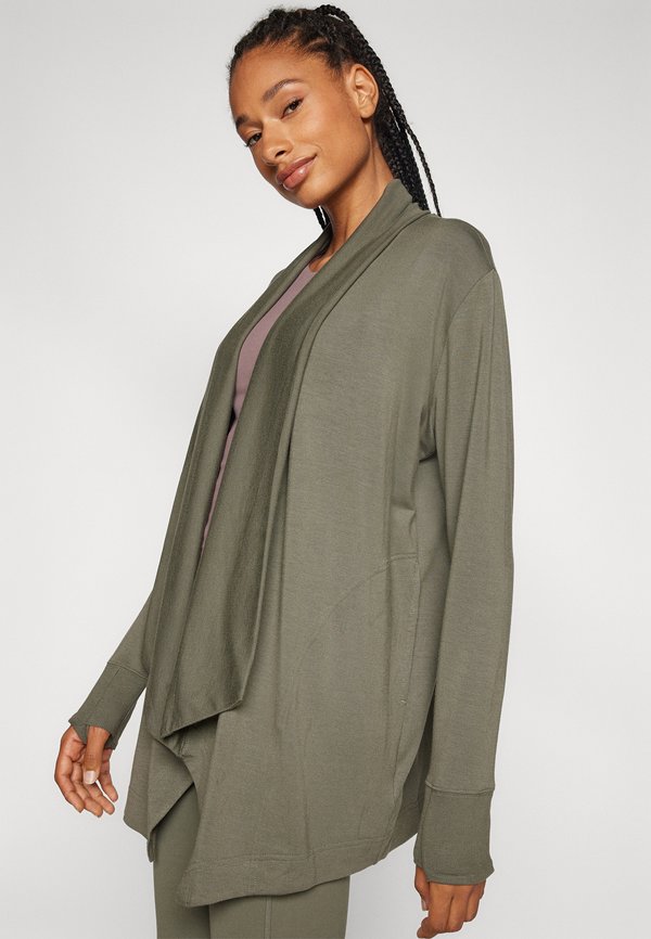 Athleta PRANAYAMA RESTORE WRAP