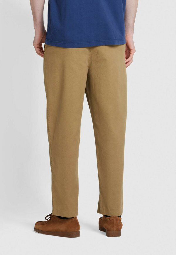 Farah HAWTIN TAPERED FIT