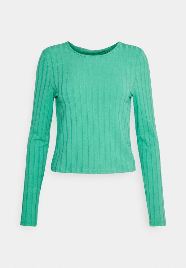 Vero Moda Petite VMINNAAGGI CROPPED