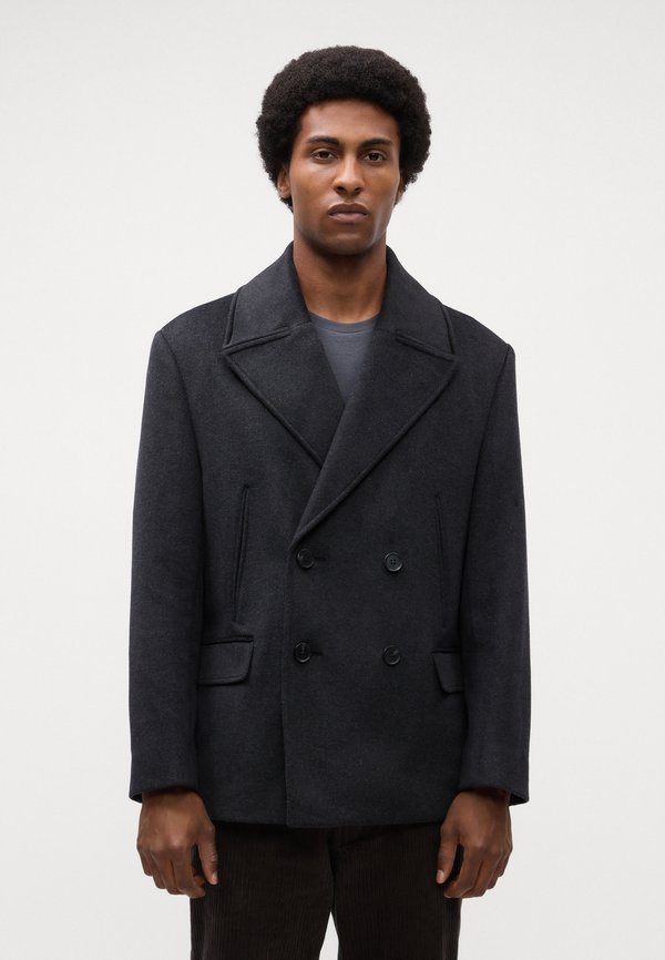Isaac Dewhirst AXEL PEA COAT