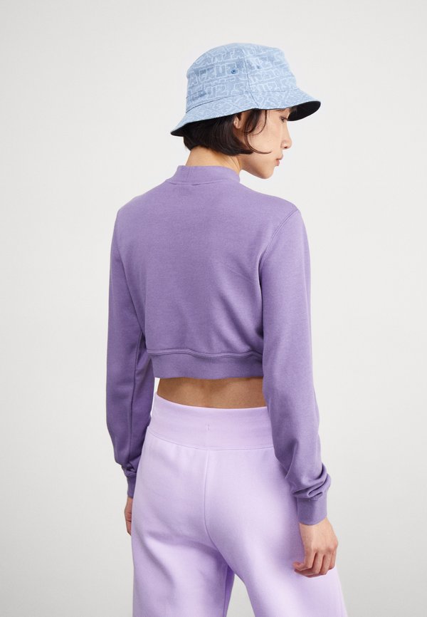 Nike Sportswear CREW