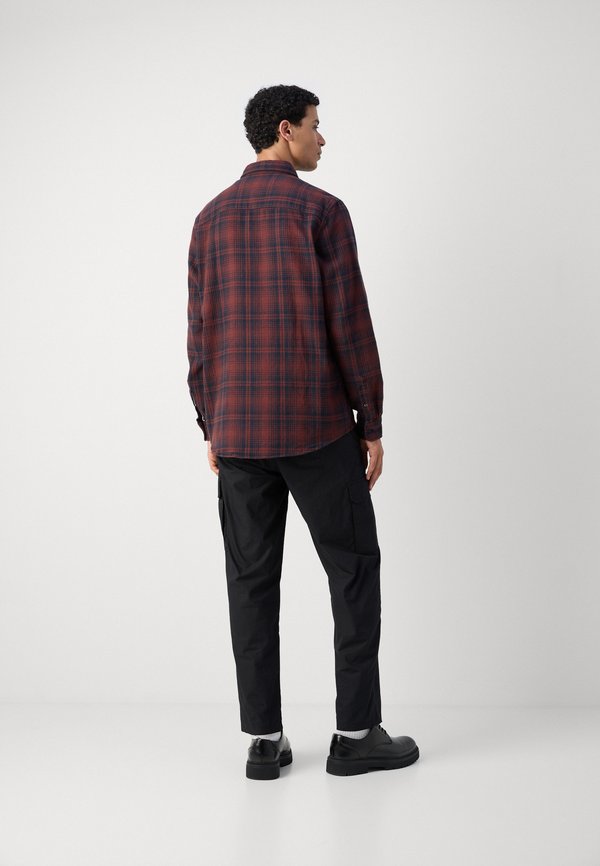 Scotch & Soda REGULAR FIT CHECK SHIRT