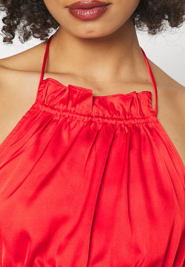 Pieces PCGUSA HALTERNECK