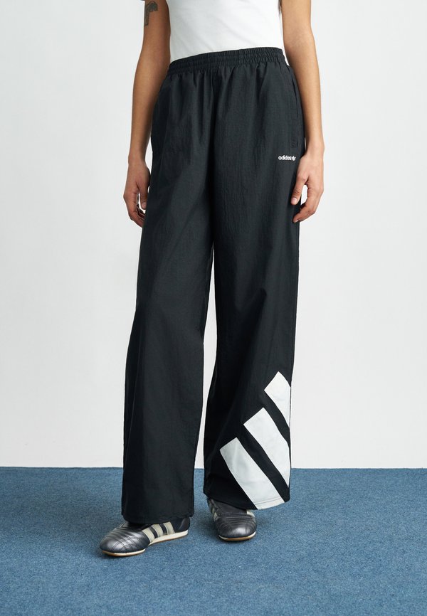 adidas Originals BLOCKING