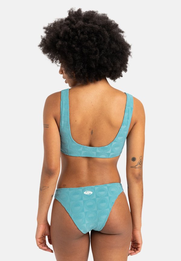 Quiksilver DARK ROY